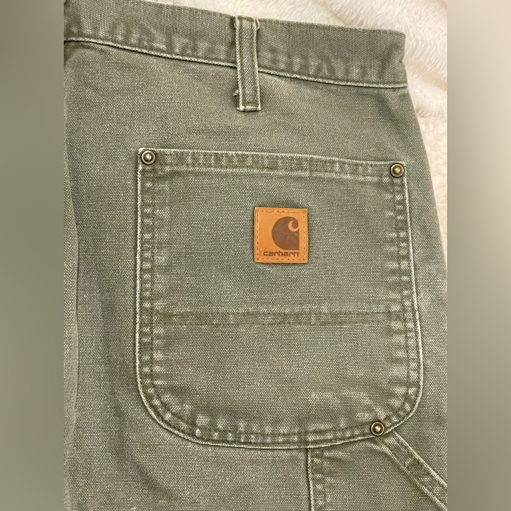 NWOT CARHARTT DUNGAREE FIT MEN CARPENTER PANTS